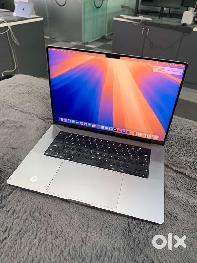 Apple MacBook Pro 2021 M1 Pro (15inch) 16GB 512GB Warranty