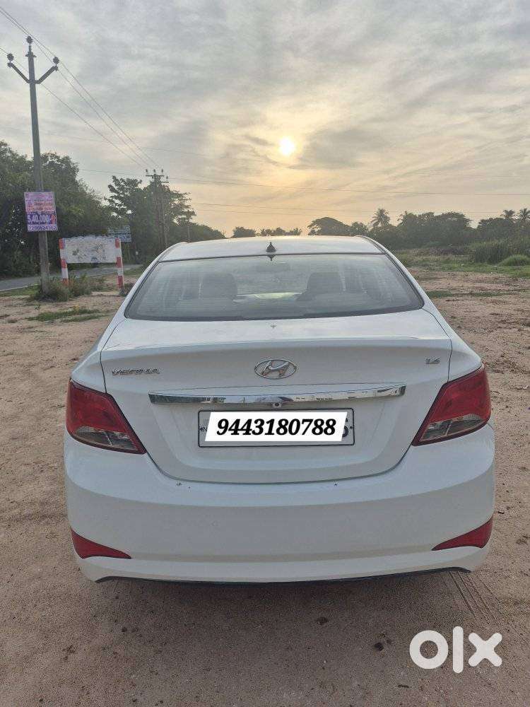 Hyundai Verna, 2015, Petrol