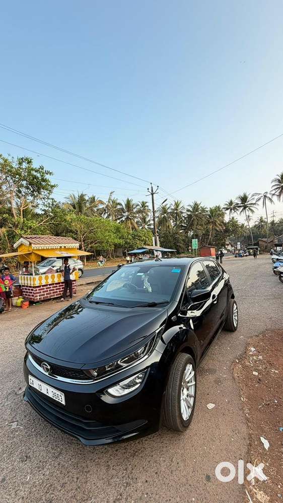 Tata Altorz Xz+ Dark Edition Petrol Car 2022