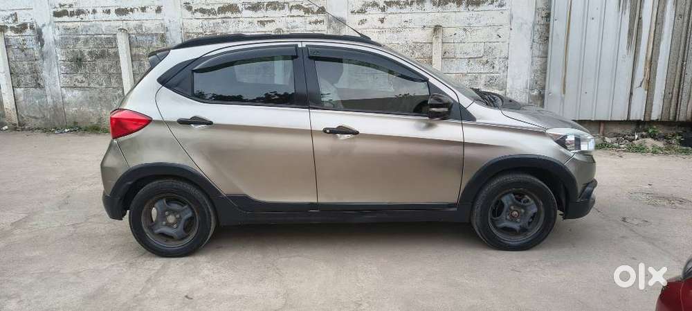 Tata Tiago 1.2 Revotron Xz (o), 2018, Petrol