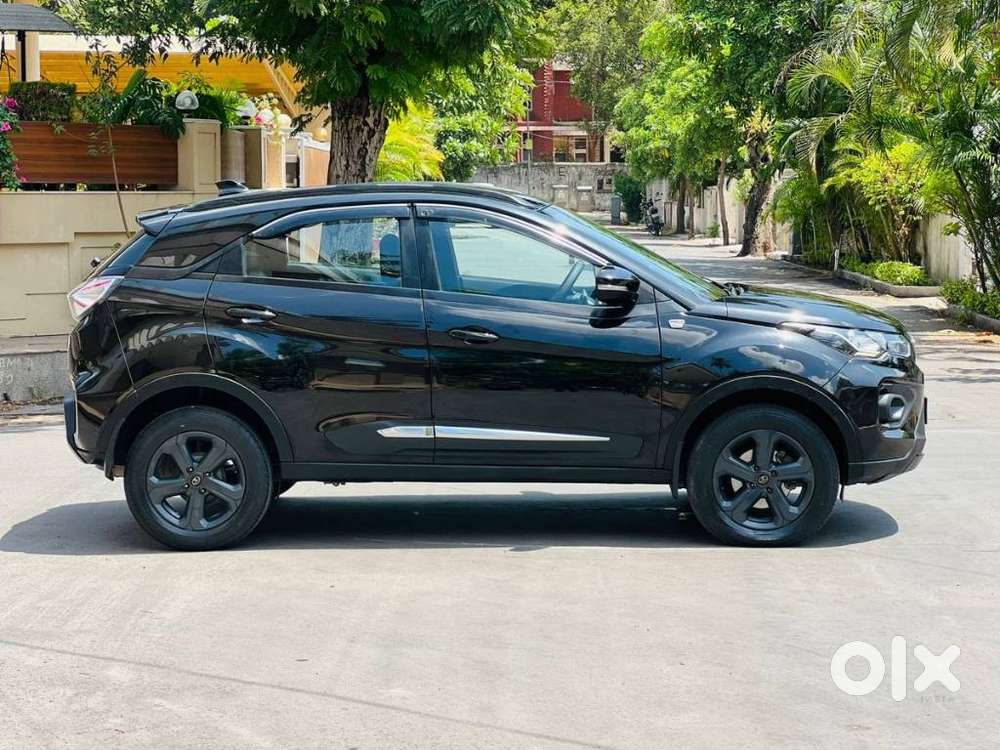 Tata Nexon 1.2 Revotron Xz Plus (o) Dark Edition, 2023, Petrol