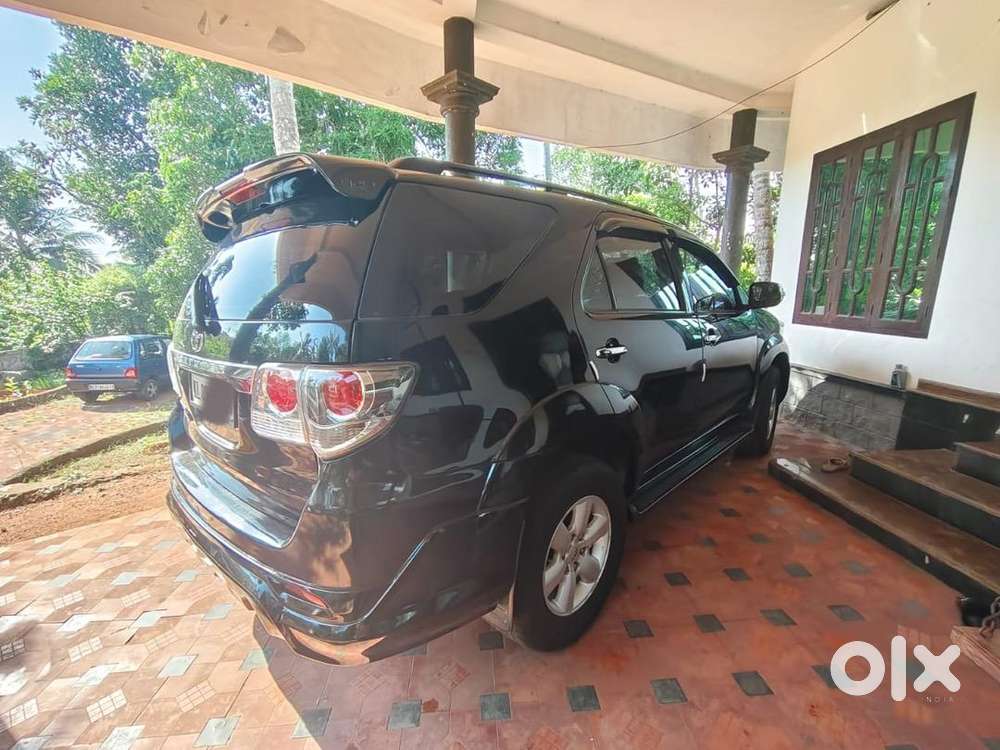 Toyota Fortuner Legender 2010 Diesel Good Condition