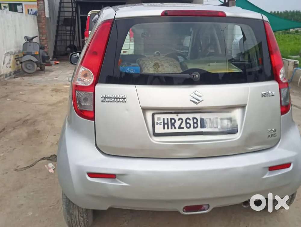 Urgent Selling Maruti Suzuki Ritz 2010 Model