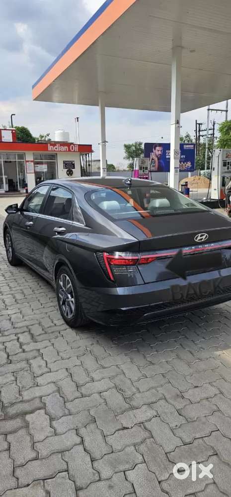 Hyundai Verna 1.5 Sx (o) Vtvt, 2024, Petrol