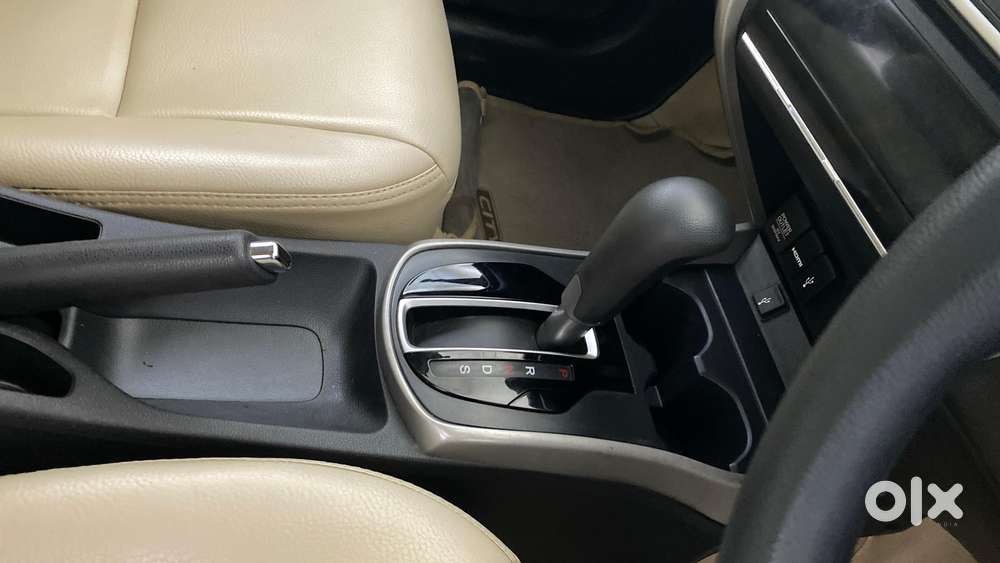 Honda City I-vtec Cvt V, 2017, Petrol