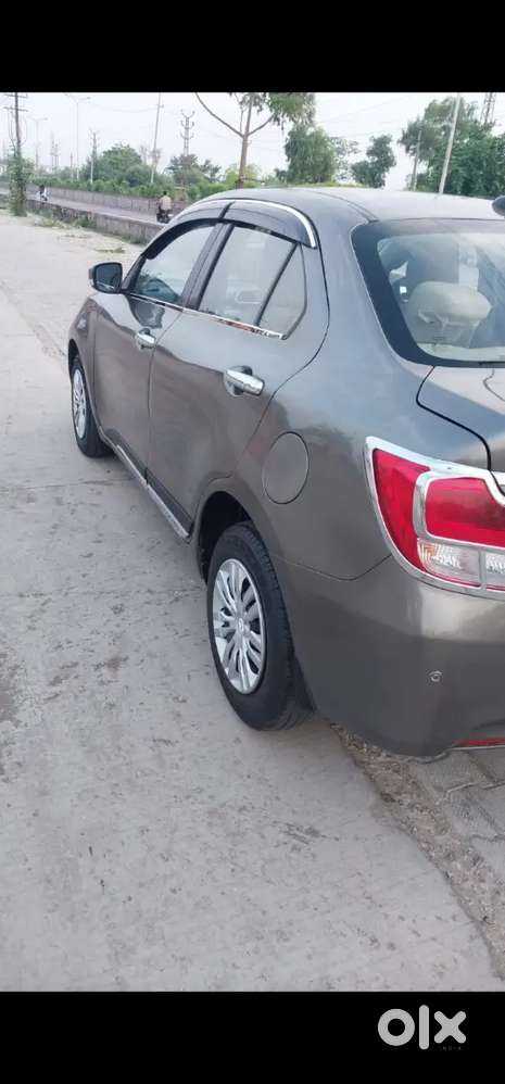 Maruti Suzuki Dzire 2020 Petrol 47000 Km Driven