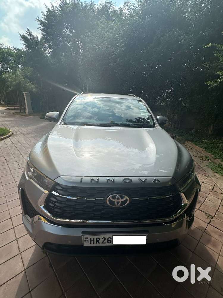 Toyota Innova Hycross Gx 2025 Year