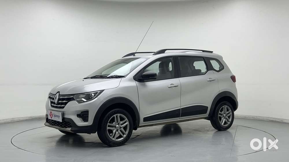 Renault Triber Rxz, 2022, Petrol