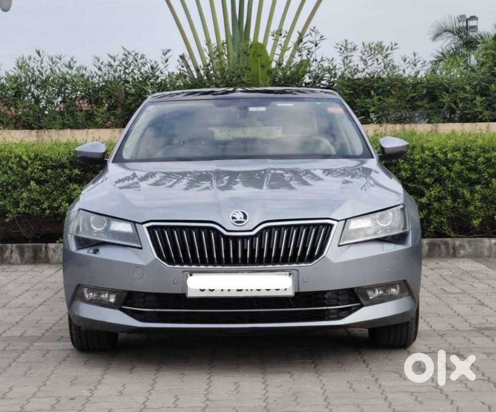 Skoda Superb 2.0 L&k Tsi At, 2020, Petrol