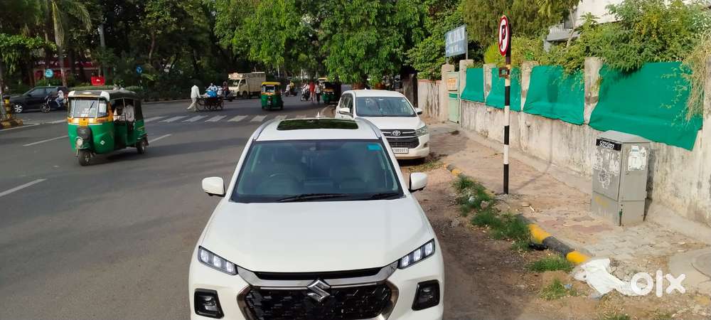 Maruti Suzuki Grand Vitara Alpha Smart Hybrid, 2023, Petrol