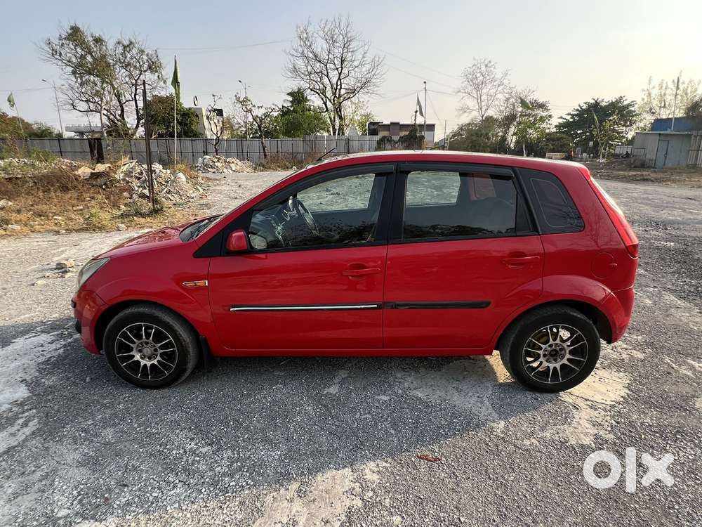 Ford Figo 2010-2012 Diesel Zxi, 2011, Diesel