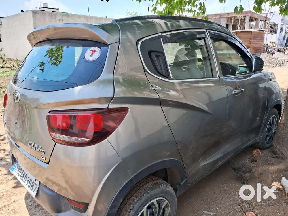Mahindra Kuv K4 100 2019