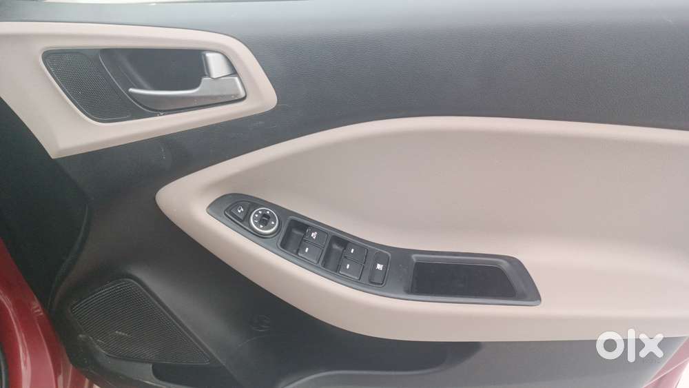 Hyundai Elite I20 Sportz (o) 1.2, 2014, Petrol