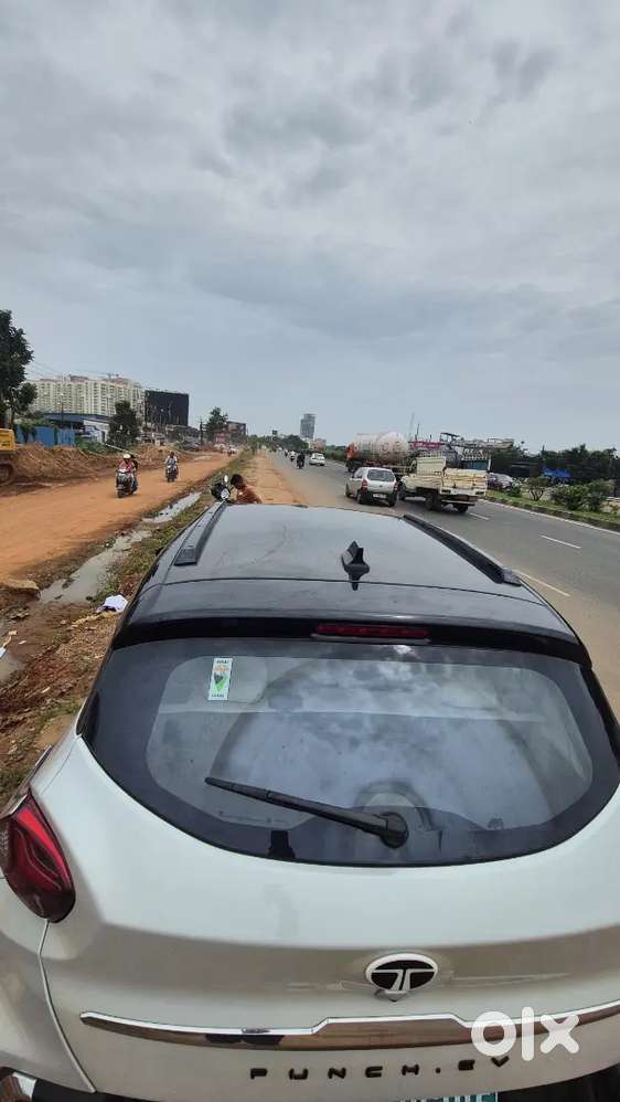 Tata Punch Ev Empowered Plus 2024