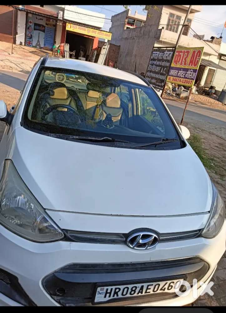 Very Good Condition. Petrol+ Cng New Tayer