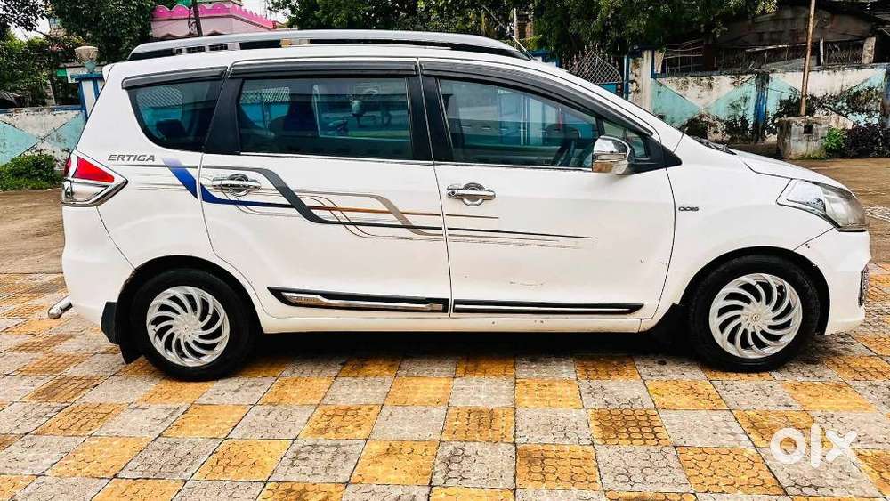 Maruti Suzuki Ertiga Vdi Shvs, 2012, Diesel