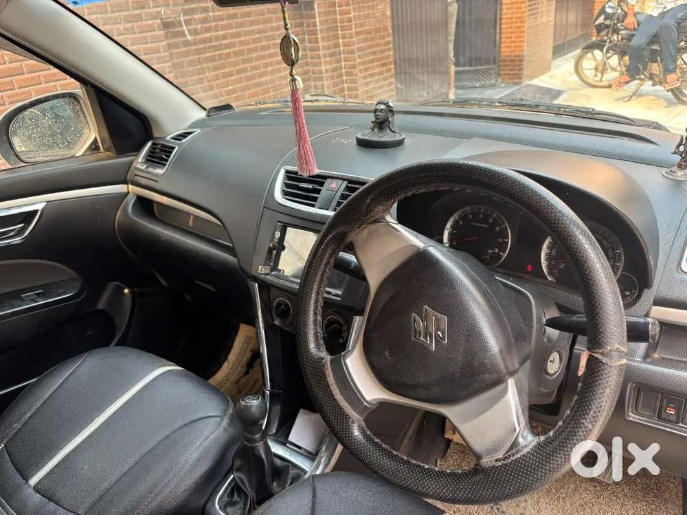 Maruti Suzuki Swift 2016 Petrol 114000 Km Driven