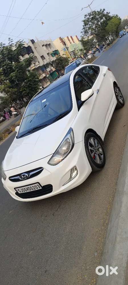 Hyundai Verna Diesel 2013 Ending