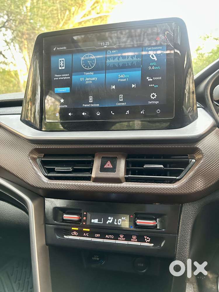 Maruti Suzuki Brezza 1.5 Zxi Plus Smart Hybrid, 2022, Petrol
