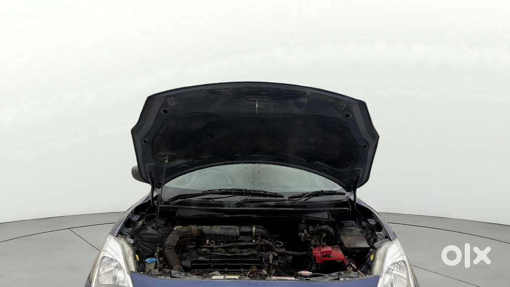 Maruti Suzuki Swift Dzire 1.2 Lxi Bsiv, 2017, Petrol