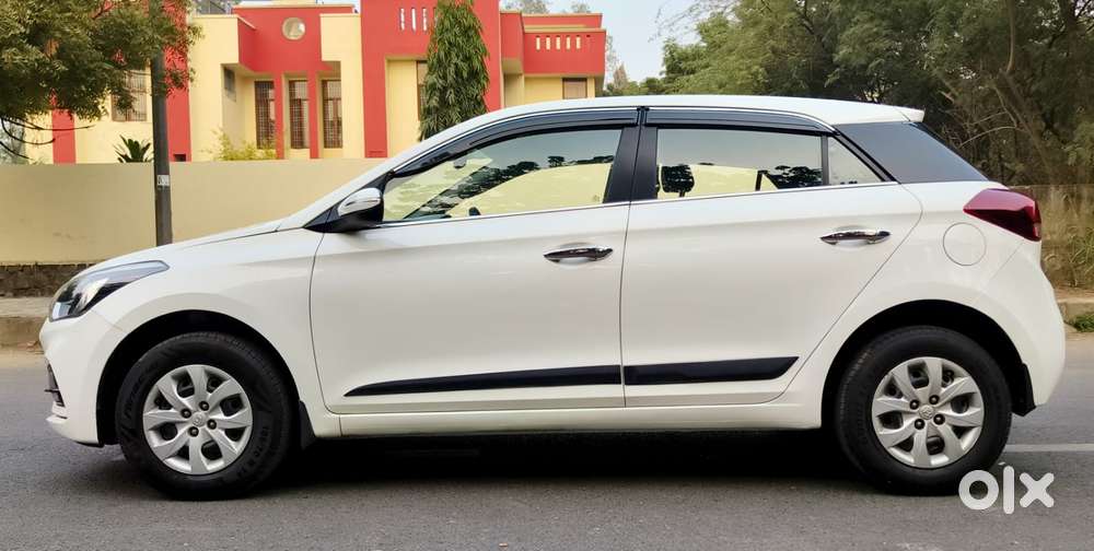 Hyundai I20 Sportz 1.2 Bs-iv, 2018, Petrol