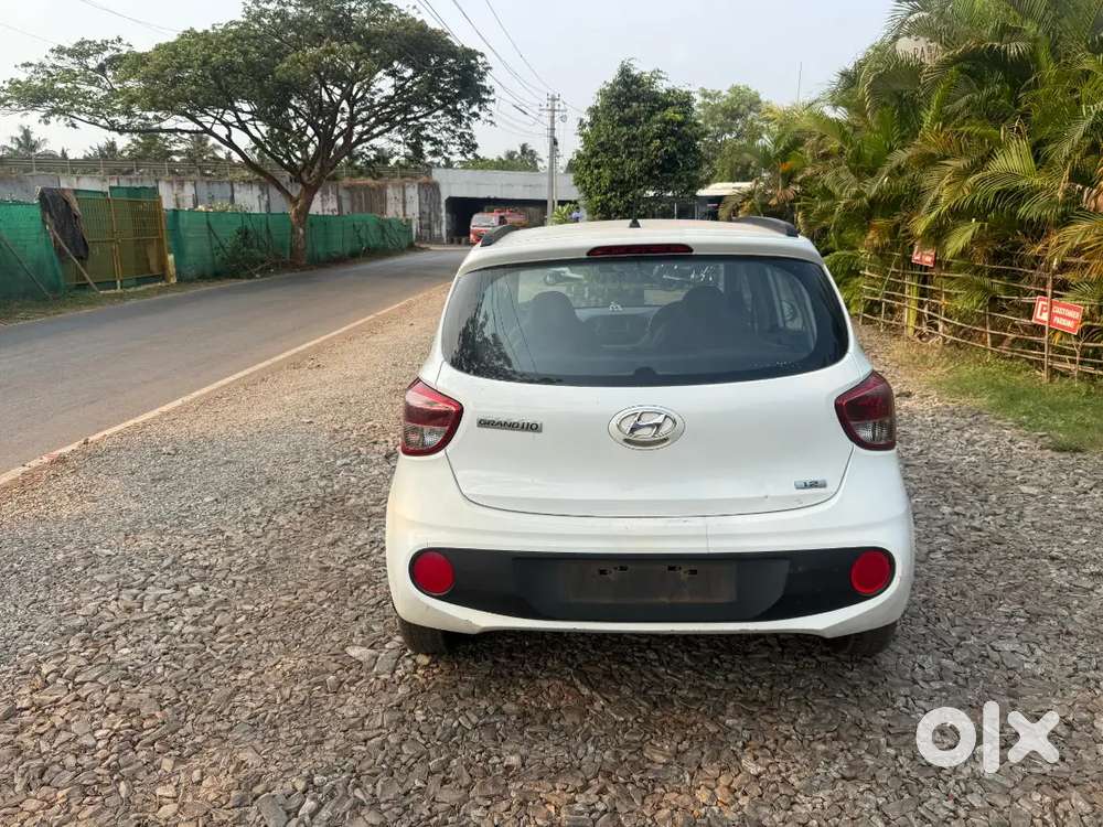Hyundai Grand I10 2019 Petrol 52000 Km Driven
