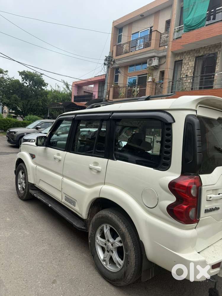 Mahindra Scorpio Diesel 2017