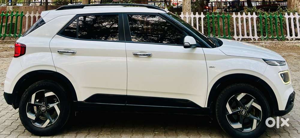 Hyundai Venue Sx Plus Turbo Dct, 2019, Petrol