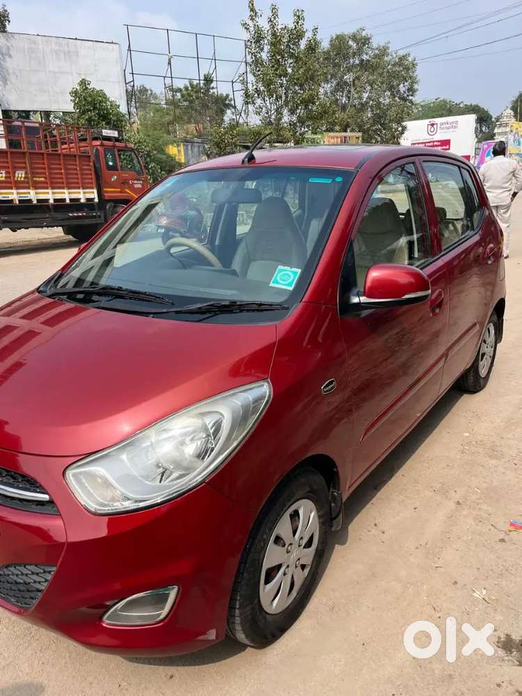 Hyundai I10 Asta 2011 Sunroof Automatic