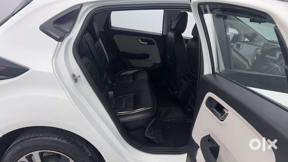 Tata Altroz 1.2 Xz Plus Petrol, 2021, Petrol