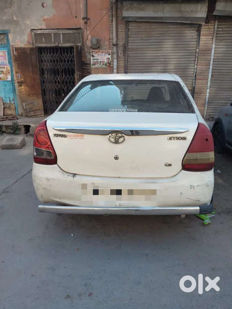 Toyota Etios Petrol 2011