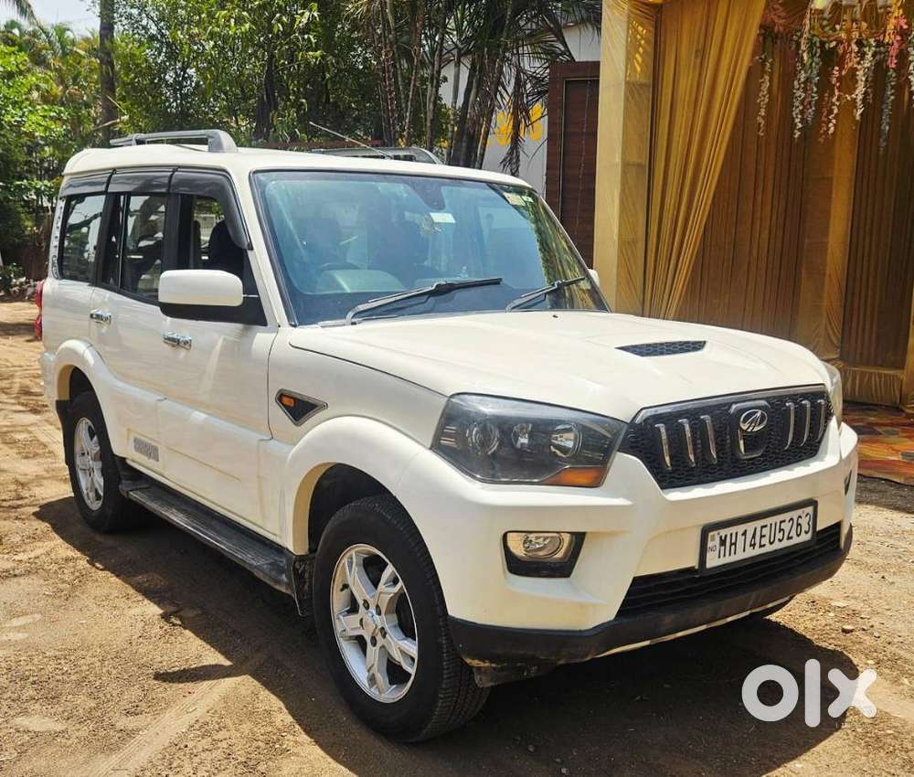Mahindra Scorpio S10, 2015, Diesel