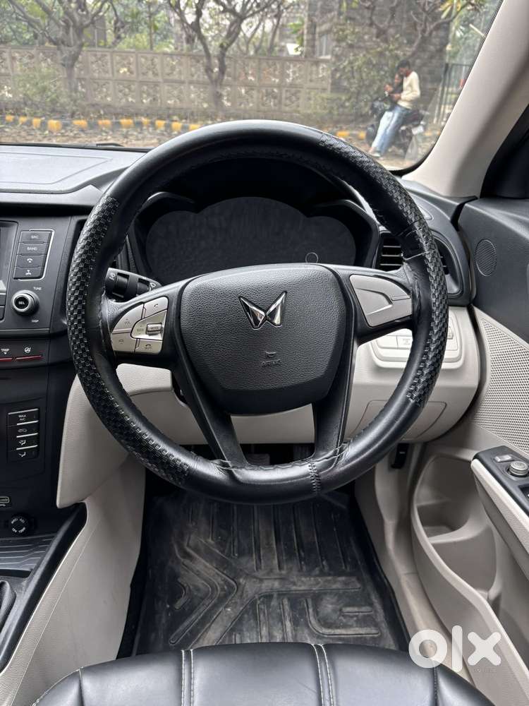 Mahindra Xuv300 W6, 2023, Petrol