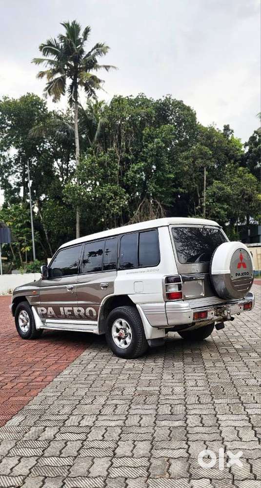 Mitsubishi Pajero Sport 2.5 Manual, 2011, Diesel