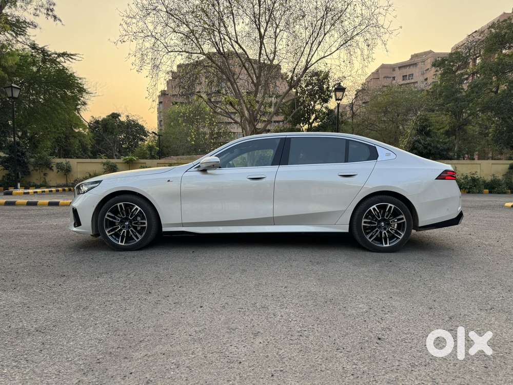 Bmw 5 Series 530i Sedan, 2025, Petrol