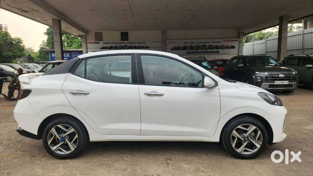 Hyundai Aura 1.2 Sx Cng, 2025, Cng & Hybrids