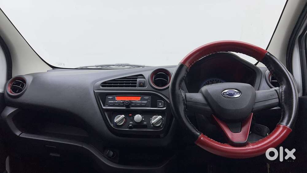 Datsun Redigo 1.0 Limited Edition 2018, 2018, Petrol