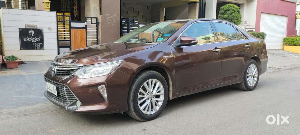 Toyota Camry Hybrid 2.5, 2015
