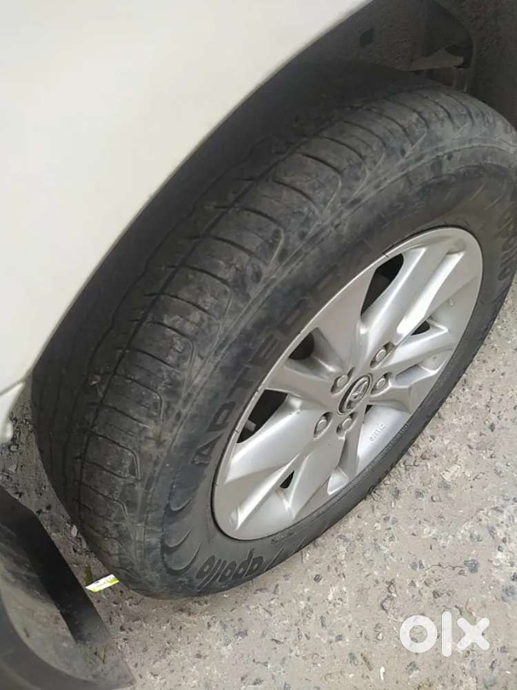 Toyota Innova Crysta 2016 Car