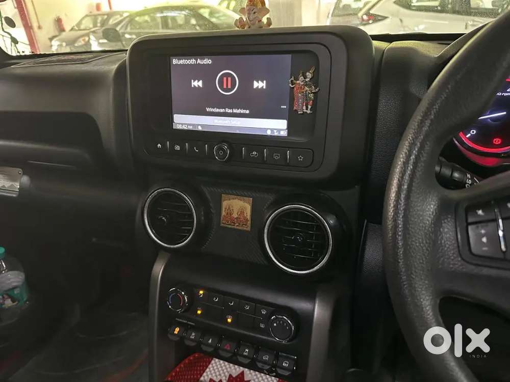 Mahindra Thar Petrol 2022