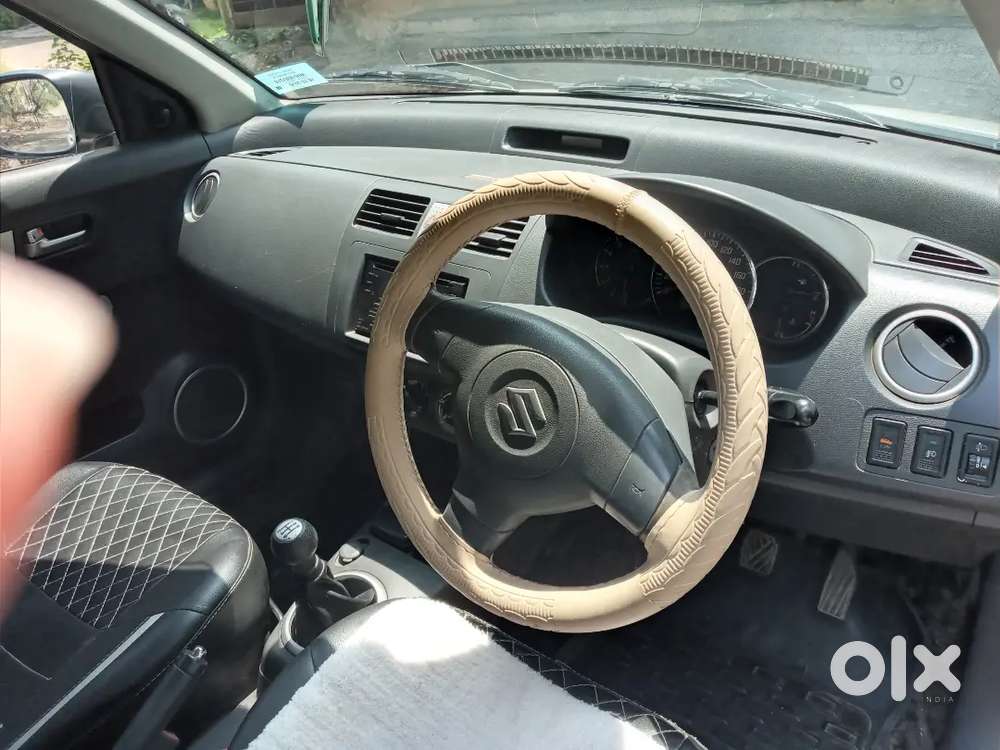 Maruti Suzuki Dzire 2010