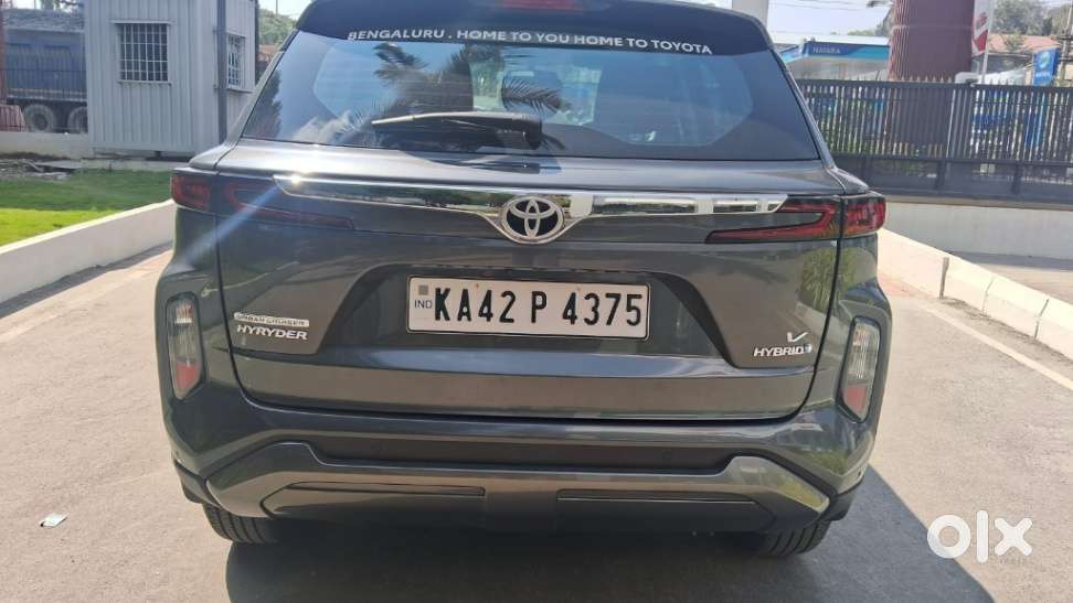 Toyota Urban Cruiser Hyryder 1.5 V Hybrid, 2024, Petrol