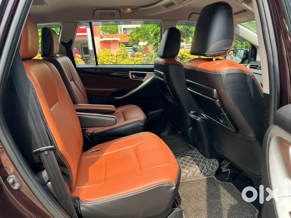 Toyota Innova Crysta 2017 Diesel Manual