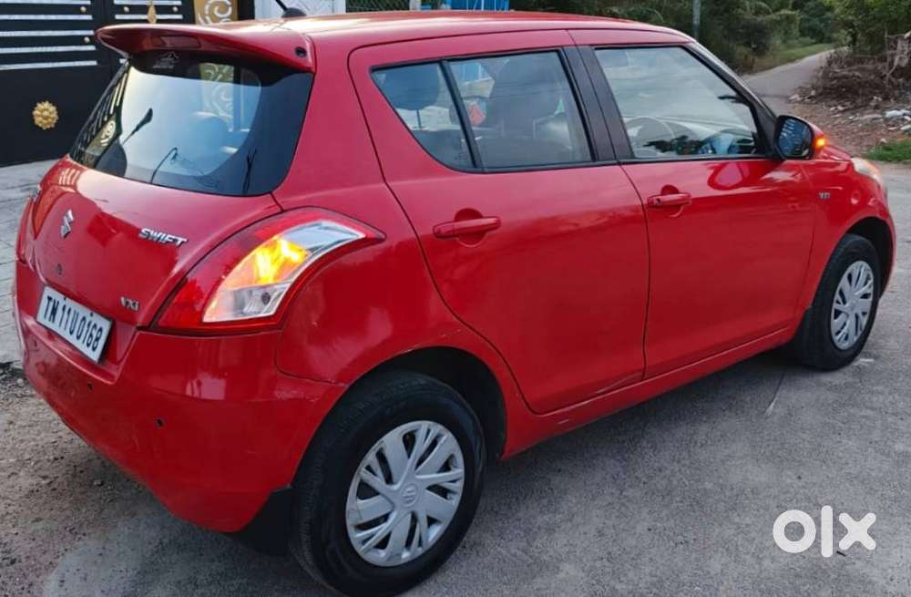 Maruti Suzuki Swift Vxi Optional, 2016, Petrol