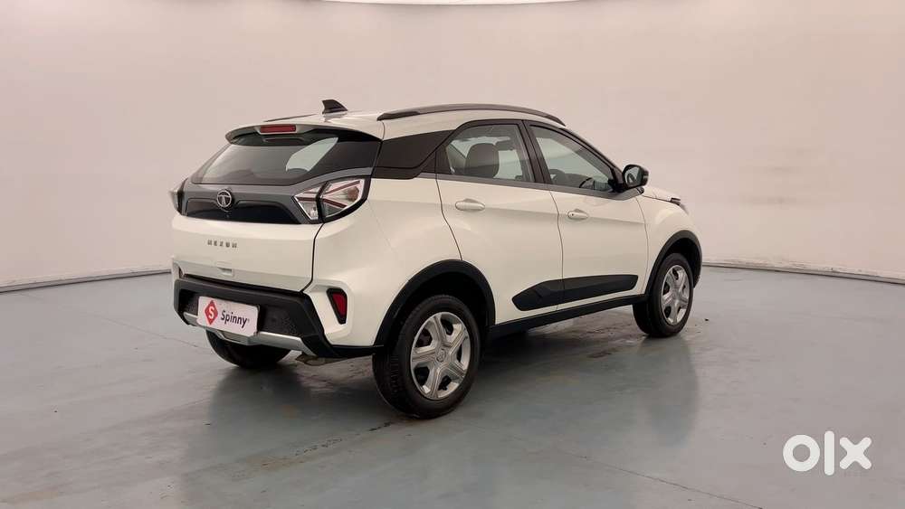 Tata Nexon 1.2 Revotron Xz, 2022, Petrol