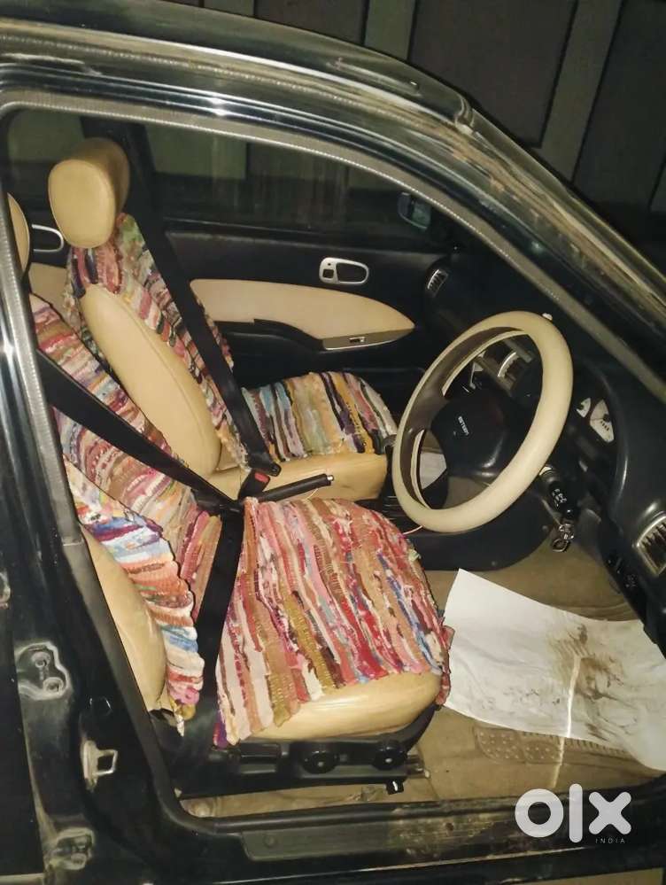 Maruti Suzuki Esteem 
Dec 2006