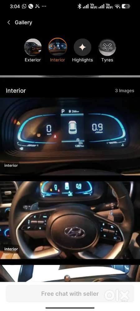 Hyundai Venue 2025 Petrol 12800 Km Driven