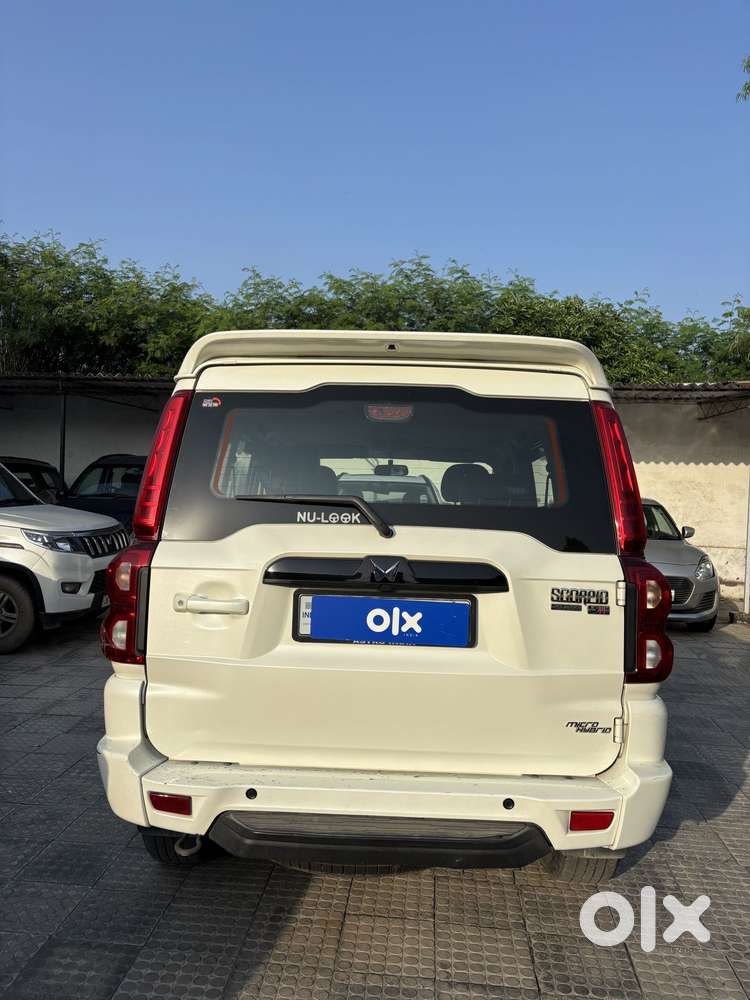 Mahindra Scorpio Classic 2.2 S 11 Mt 7 Str, 2023, Diesel