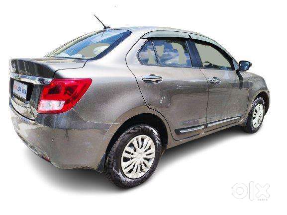 Maruti Suzuki Dzire Vxi Ags, 2024, Petrol