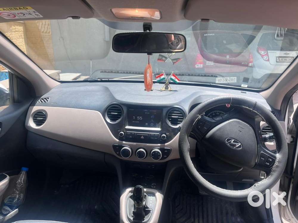 Hyundai  Automatic Grand I10 2017 Petrol Well Maintained
